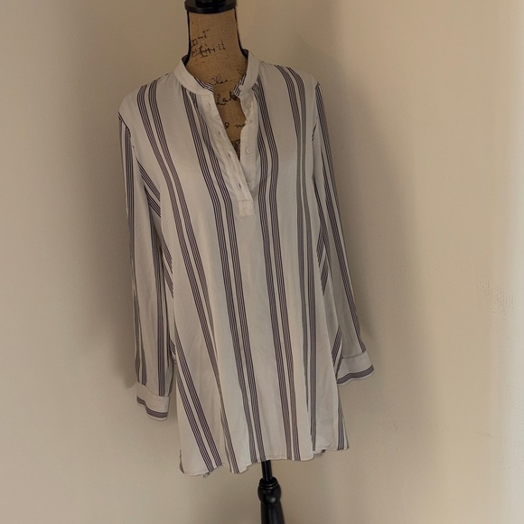 Ann Taylor Tops - Women's White and Navy Striped Tunic Blouse